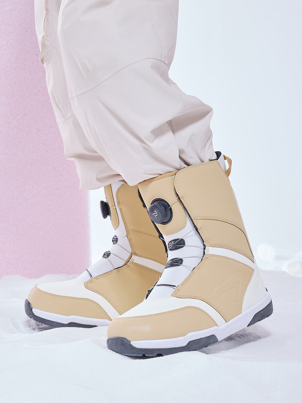 Zephyr LT Snowboard Boots